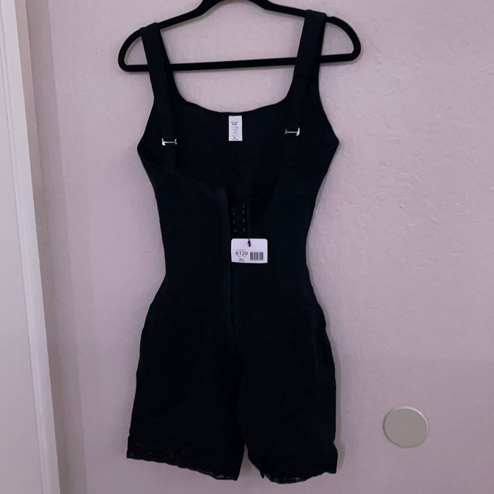 Cali Curves Colombian Fajas